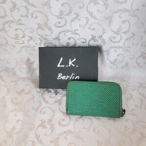 L. K. Berlin Genuine leather Green apple Python Snakeskin design card holder